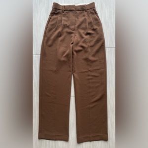 Aritzia Effortless Pant